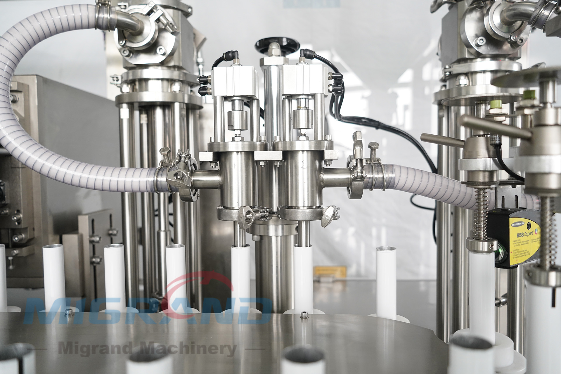 GD-150 Filling heads-1 GD-150 رؤوس تعبئة-1