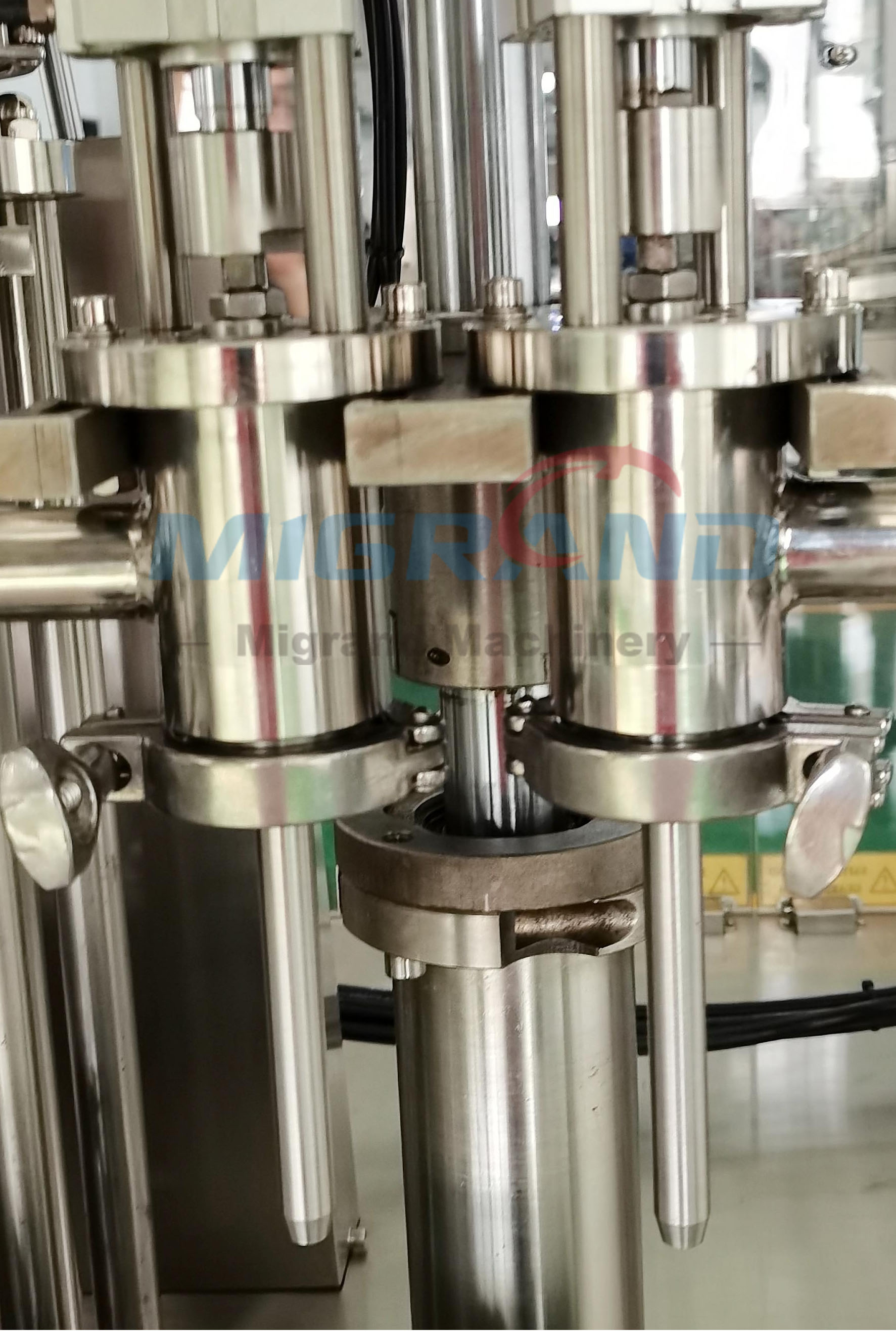 Double filling heads-1 رؤوس تعبئة مزدوجة-1