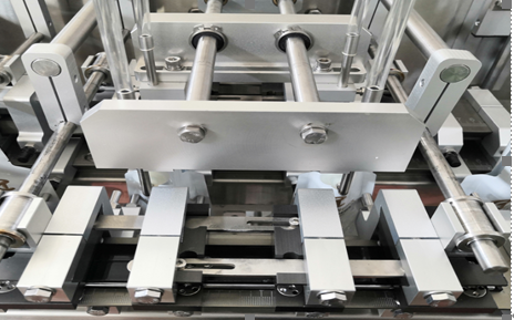 مساعد فتح الحقيبة