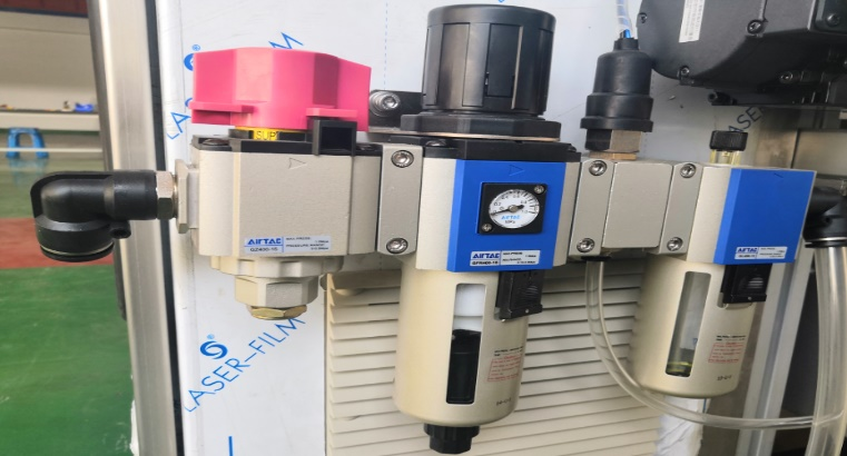 مرشح فصل الزيت عن الماء Yadeke