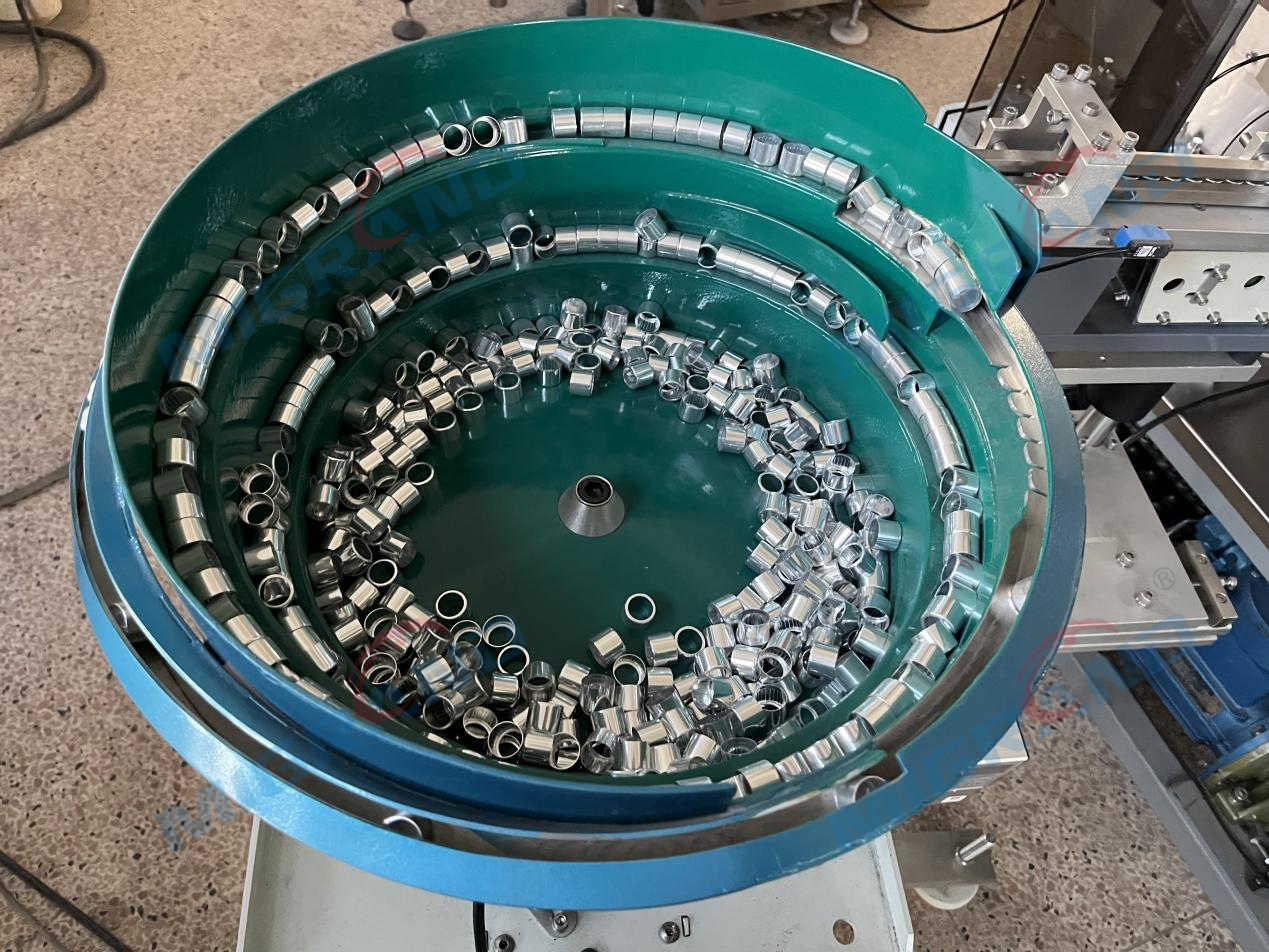 غطاء زجاجة العطور الأوسط التغذية الاهتزازية